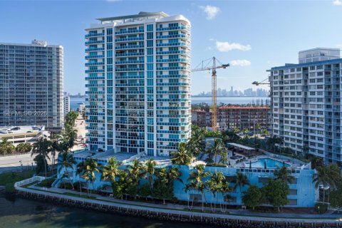 Copropriété à vendre à North Bay Village, Floride: 2 chambres, 136.57 m2 № 2352974 - photo 10