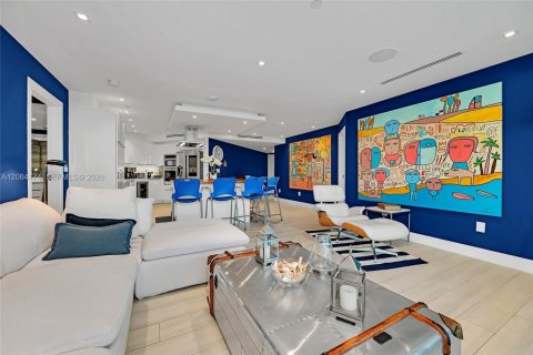 Copropriété à vendre à North Bay Village, Floride: 2 chambres, 136.57 m2 № 2352974 - photo 15