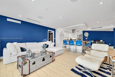 Copropriété à vendre à North Bay Village, Floride: 2 chambres, 136.57 m2 № 2352974 - photo 16
