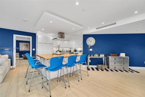 Copropriété à vendre à North Bay Village, Floride: 2 chambres, 136.57 m2 № 2352974 - photo 23