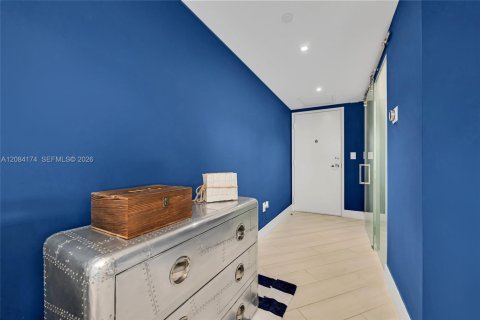 Copropriété à vendre à North Bay Village, Floride: 2 chambres, 136.57 m2 № 2352974 - photo 14