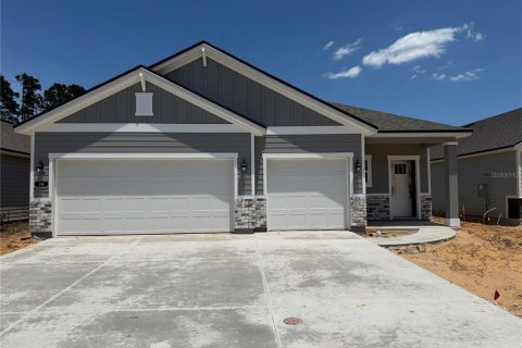 House in Flagler Beach, Florida 4 bedrooms, 215.44 sq.m. № 2114978