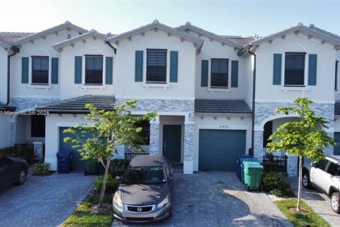 Adosado en venta en Homestead, Florida, 3 dormitorios, 169.73 m2 № 1936867 - foto 22