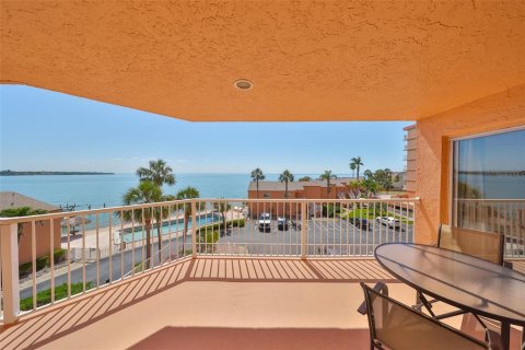 Copropriété à vendre à Saint Petersburg, Floride: 2 chambres, 105.91 m2 № 1636136 - photo 12