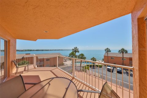 Copropriété à vendre à Saint Petersburg, Floride: 2 chambres, 105.91 m2 № 1636136 - photo 15