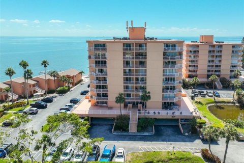 Copropriété à vendre à Saint Petersburg, Floride: 2 chambres, 105.91 m2 № 1636136 - photo 1