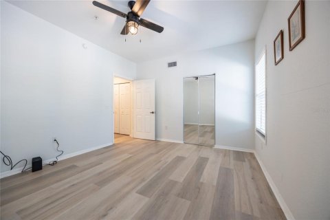 Condominio en venta en Gainesville, Florida, 2 dormitorios, 101.08 m2 № 1744728 - foto 27