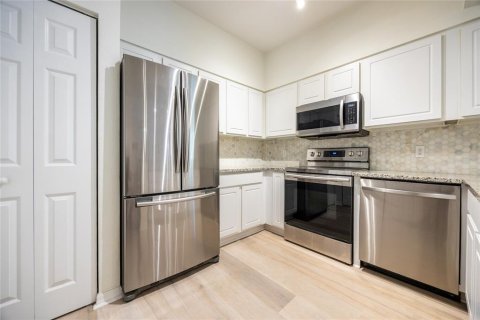 Condominio en venta en Gainesville, Florida, 2 dormitorios, 101.08 m2 № 1744728 - foto 14