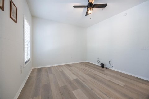 Condominio en venta en Gainesville, Florida, 2 dormitorios, 101.08 m2 № 1744728 - foto 28