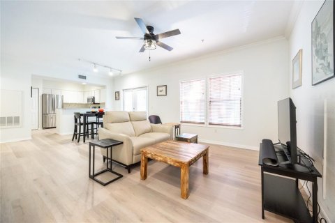 Condominio en venta en Gainesville, Florida, 2 dormitorios, 101.08 m2 № 1744728 - foto 7