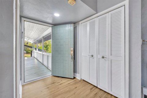 Купить кондоминиум в Хейнс-Сити, Флорида 4 комнаты, 121.61м2, № 1575006 - фото 23