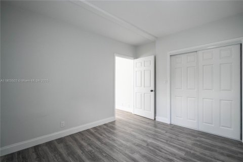 Appartement à louer à Miami Beach, Floride: 3 chambres, 104.52 m2 № 1954752 - photo 11