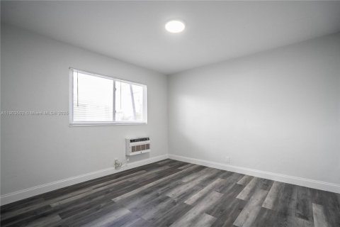 Appartement à louer à Miami Beach, Floride: 3 chambres, 104.52 m2 № 1954752 - photo 14