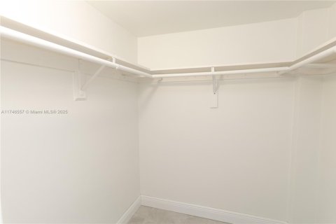 Condominio en venta en Aventura, Florida, 1 dormitorio, 72.46 m2 № 1863587 - foto 7