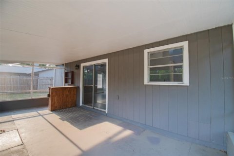 House in Gainesville, Florida 3 bedrooms, 139.82 sq.m. № 2233204 - photo 18
