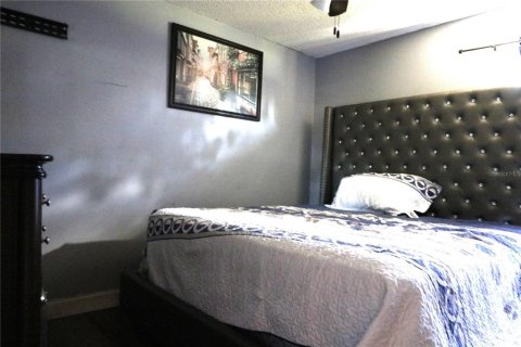 Villa ou maison à vendre à Ocoee, Floride: 5 chambres, 172.43 m2 № 2210176 - photo 6