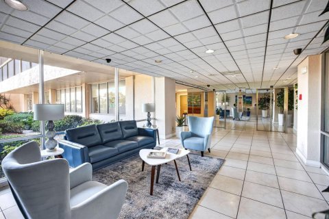 Condominio en venta en Pompano Beach, Florida, 1 dormitorio, 85.47 m2 № 2188016 - foto 6