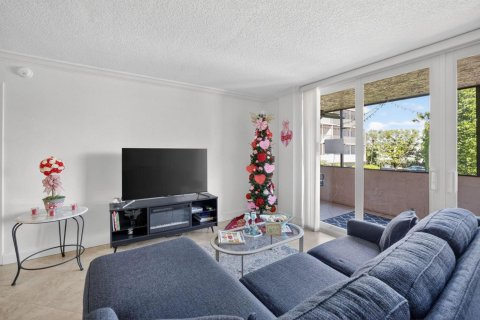 Condominio en venta en Pompano Beach, Florida, 1 dormitorio, 85.47 m2 № 2188016 - foto 15