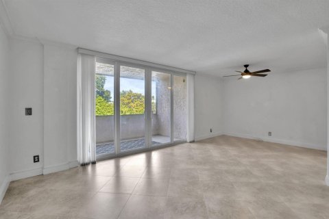 Condominio en venta en Pompano Beach, Florida, 1 dormitorio, 85.47 m2 № 2188016 - foto 14