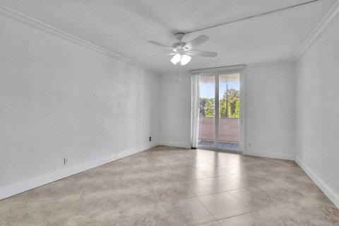 Condominio en venta en Pompano Beach, Florida, 1 dormitorio, 85.47 m2 № 2188016 - foto 30
