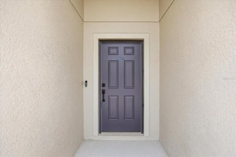 Villa ou maison à vendre à Haines City, Floride: 3 chambres, 150.13 m2 № 2234818 - photo 5