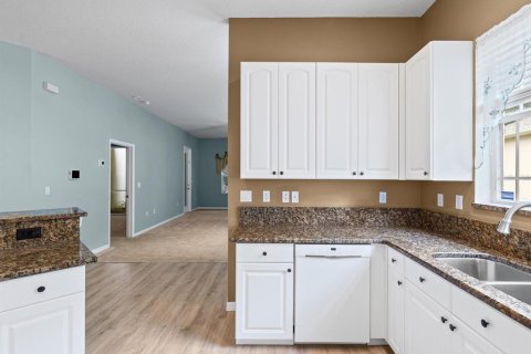 Casa en venta en New Port Richey, Florida, 2 dormitorios, 128.58 m2 № 2215386 - foto 18