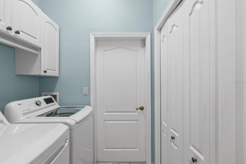 Casa en venta en New Port Richey, Florida, 2 dormitorios, 128.58 m2 № 2215386 - foto 24