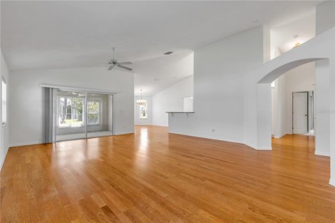 Villa ou maison à vendre à New Smyrna Beach, Floride: 3 chambres, 175.59 m2 № 2305109 - photo 23