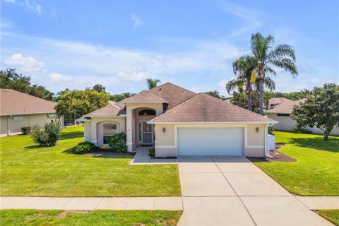 Villa ou maison à vendre à New Smyrna Beach, Floride: 3 chambres, 175.59 m2 № 2305109 - photo 9