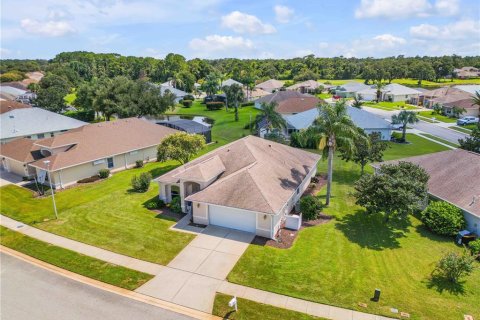 Villa ou maison à vendre à New Smyrna Beach, Floride: 3 chambres, 175.59 m2 № 2305109 - photo 6