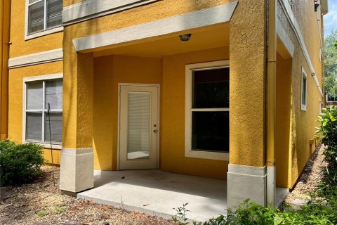 Снять в аренду кондоминиум в Орландо, Флорида 8 комнат, 99.96м2, № 1755603 - фото 8