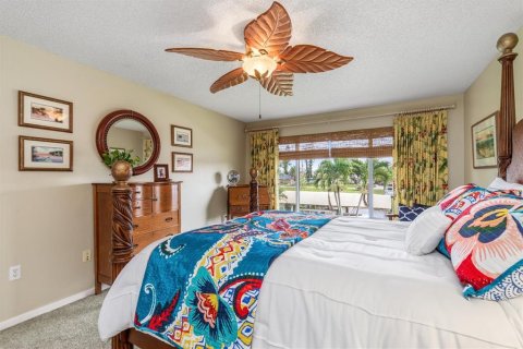 House in Punta Gorda, Florida 2 bedrooms, 136.19 sq.m. № 1777330 - photo 26