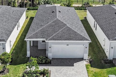 Villa ou maison à vendre à Palm Bay, Floride: 3 chambres, 134.8 m2 № 2439288 - photo 17