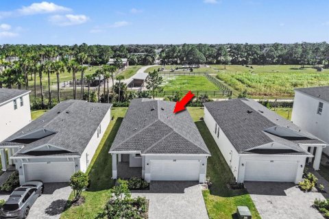 Villa ou maison à vendre à Palm Bay, Floride: 3 chambres, 134.8 m2 № 2439288 - photo 14
