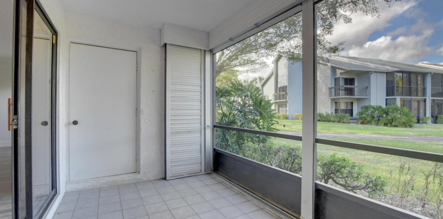 Condominio en Delray Beach, Florida, 2 dormitorios № 815957