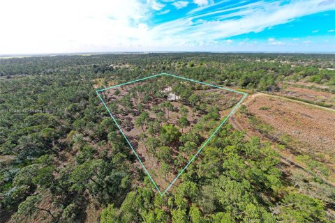 Land in Clewiston, Florida № 1860465 - photo 5