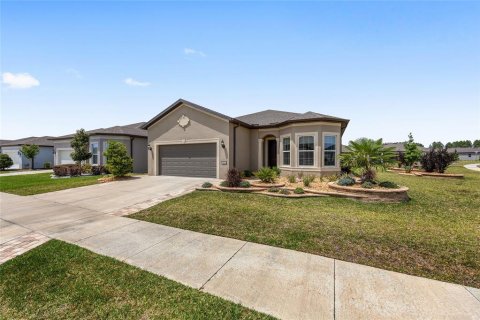 House in Ocala, Florida 3 bedrooms, 199.09 sq.m. № 1652270 - photo 3