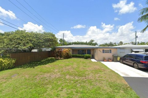 Villa ou maison à vendre à Oakland Park, Floride: 3 chambres, 160.72 m2 № 1821655 - photo 1