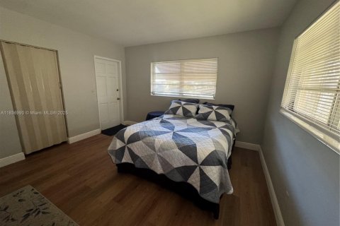 Villa ou maison à vendre à Oakland Park, Floride: 3 chambres, 160.72 m2 № 1821655 - photo 3