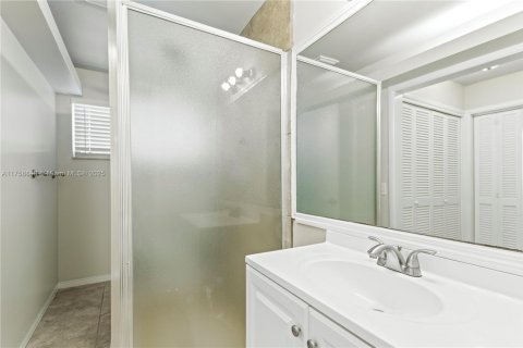 Casa en venta en Lake Worth, Florida, 3 dormitorios, 147.71 m2 № 1738600 - foto 8