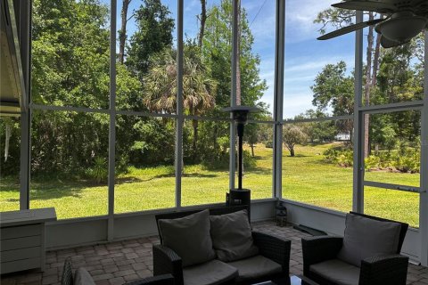 Townhouse in Wesley Chapel, Florida 3 bedrooms, 156.82 sq.m. № 1527262 - photo 16