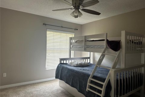 Townhouse in Wesley Chapel, Florida 3 bedrooms, 156.82 sq.m. № 1527262 - photo 11