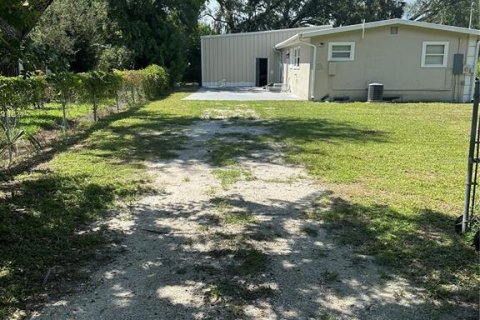 House in Ruskin, Florida 3 bedrooms, 105.17 sq.m. № 1856429 - photo 1