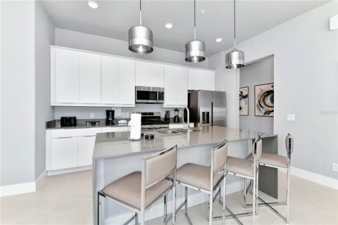 Condo in Kissimmee, Florida, 4 bedrooms  № 1780384 - photo 12