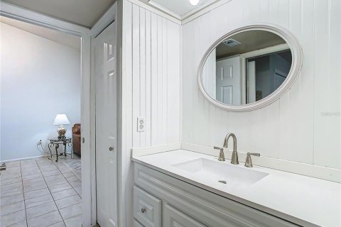House in Tarpon Springs, Florida 2 bedrooms, 89.65 sq.m. № 1532585 - photo 17