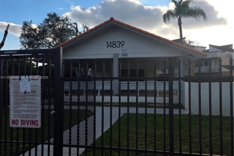 Copropriété à louer à Miami, Floride: 2 chambres, 88.26 m2 № 1985715 - photo 4