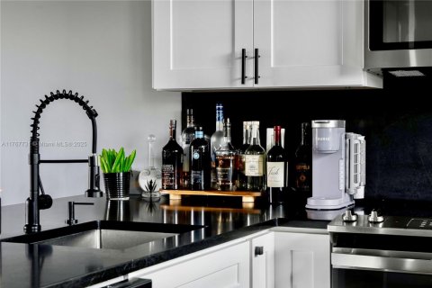 Copropriété à vendre à Fort Lauderdale, Floride: 1 chambre, 53.88 m2 № 2061914 - photo 5