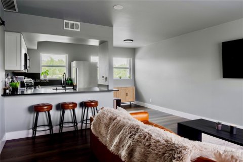 Copropriété à vendre à Fort Lauderdale, Floride: 1 chambre, 53.88 m2 № 2061914 - photo 18