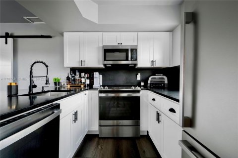 Copropriété à vendre à Fort Lauderdale, Floride: 1 chambre, 53.88 m2 № 2061914 - photo 4