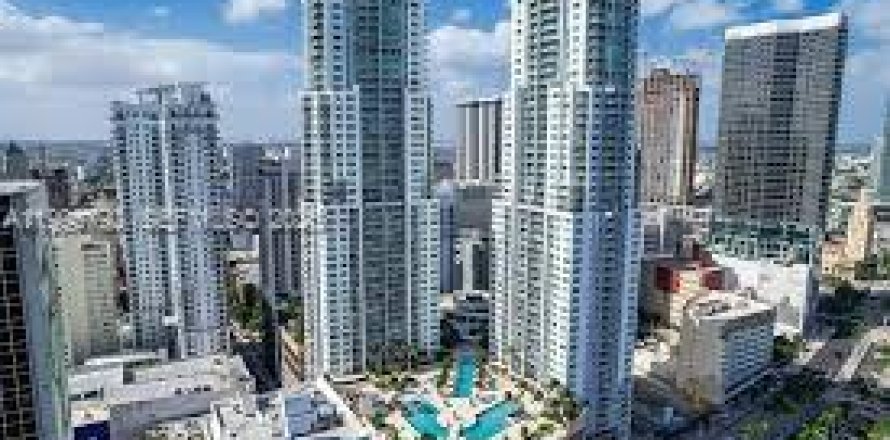 Condo à Miami, Floride, 2 chambres  № 2065585
